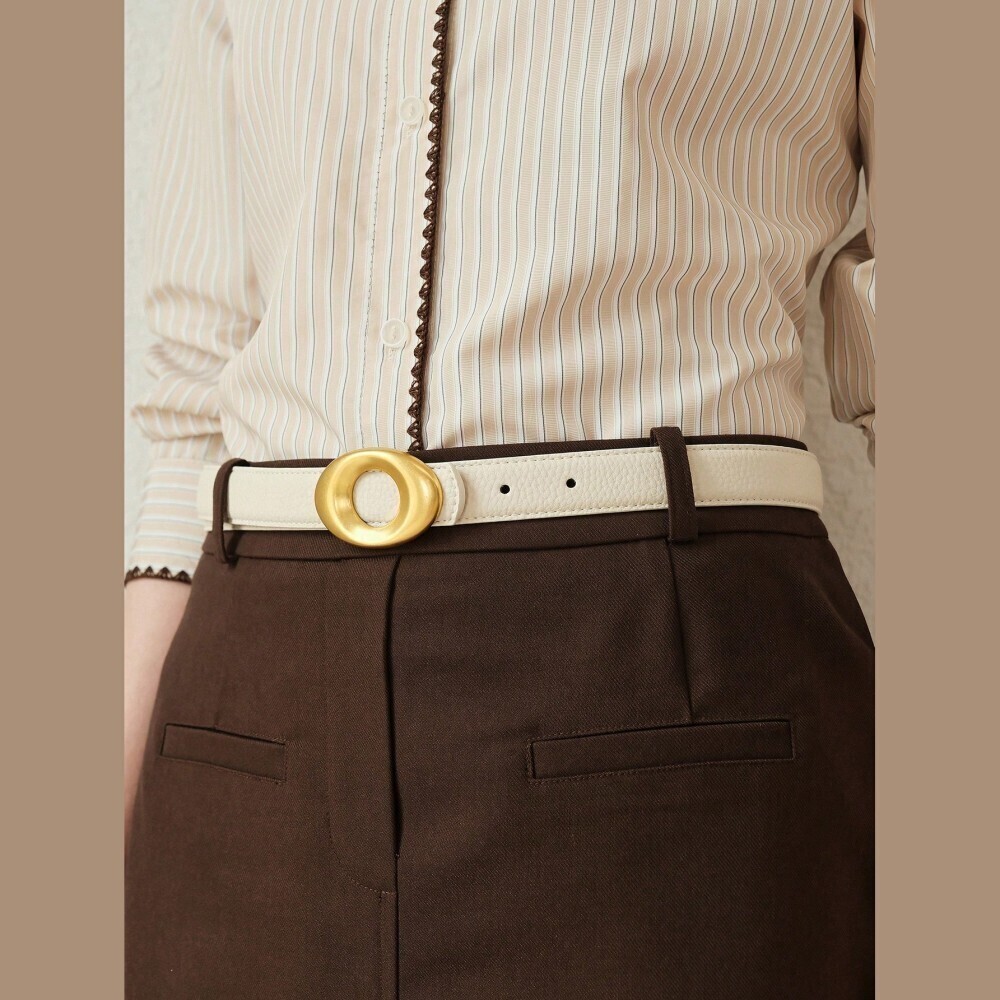 Ivory Grained Vegan Leather Belt with Oversized Gold O-Ring Buckle